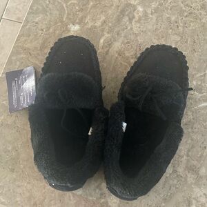 Black Women’s Slippers 6